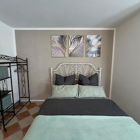 Palmen Apartment Direkt In Bad Aibling Luaran gambar
