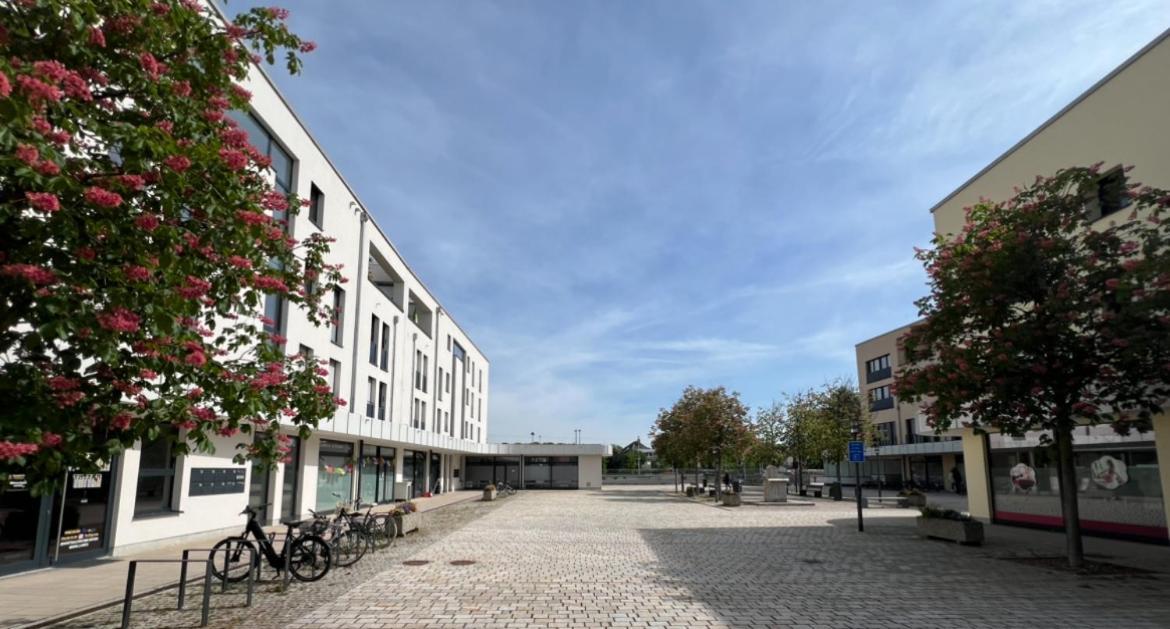 Palmen Apartment Direkt In Bad Aibling Luaran gambar