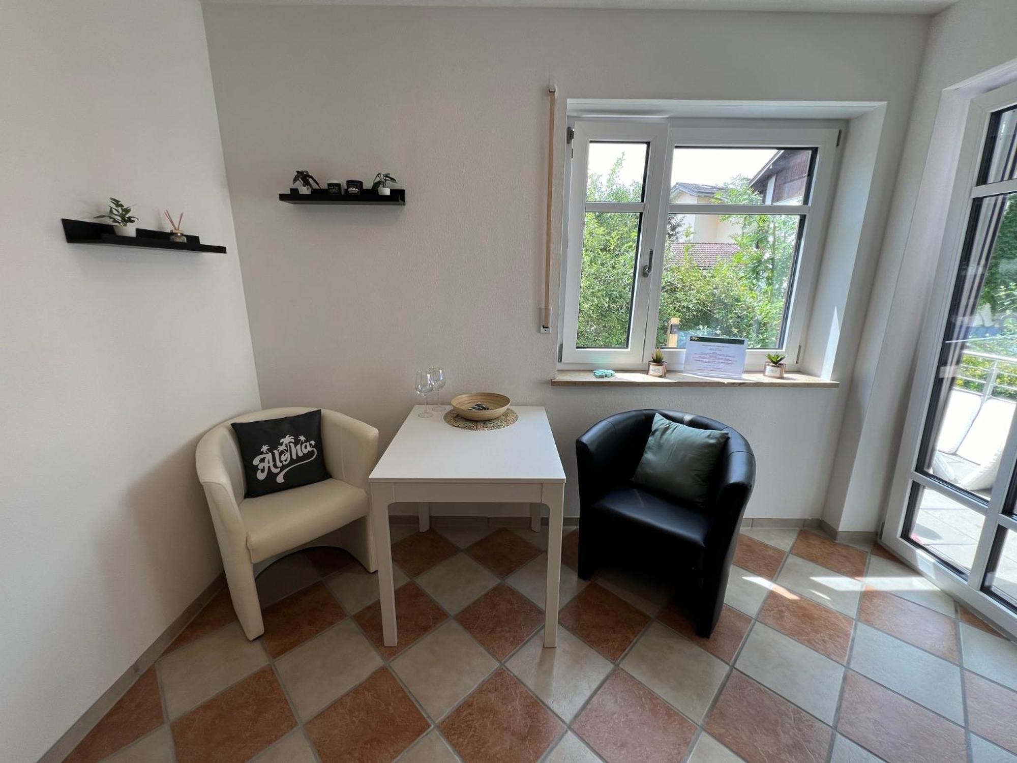 Palmen Apartment Direkt In Bad Aibling Luaran gambar